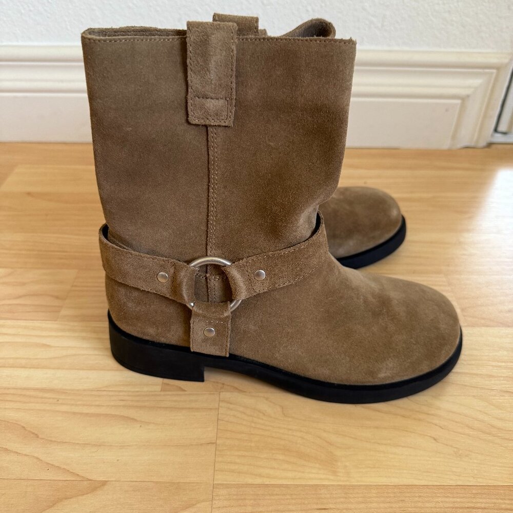 Steve Madden Lani Boot (NWOT)